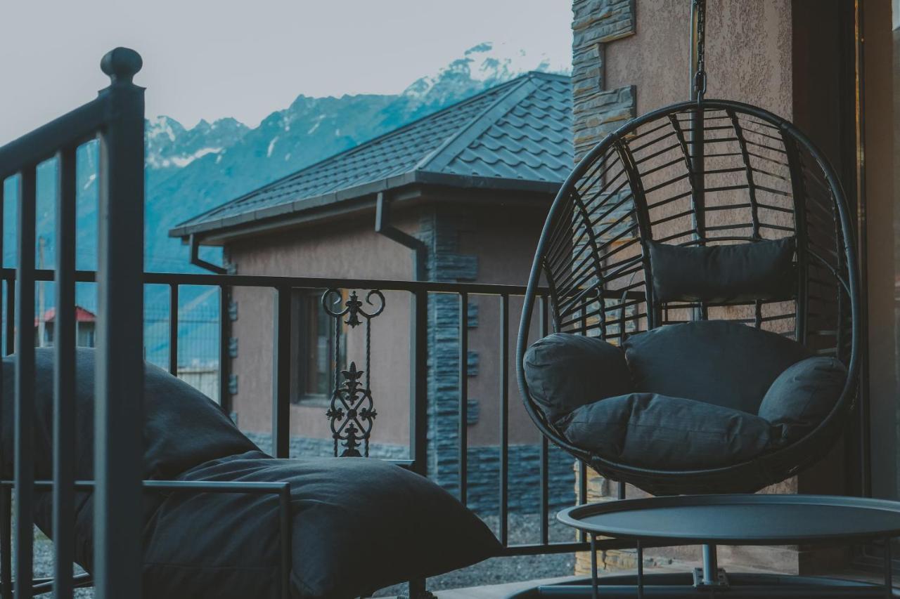 Holiday Home Kazbegi Esterno foto