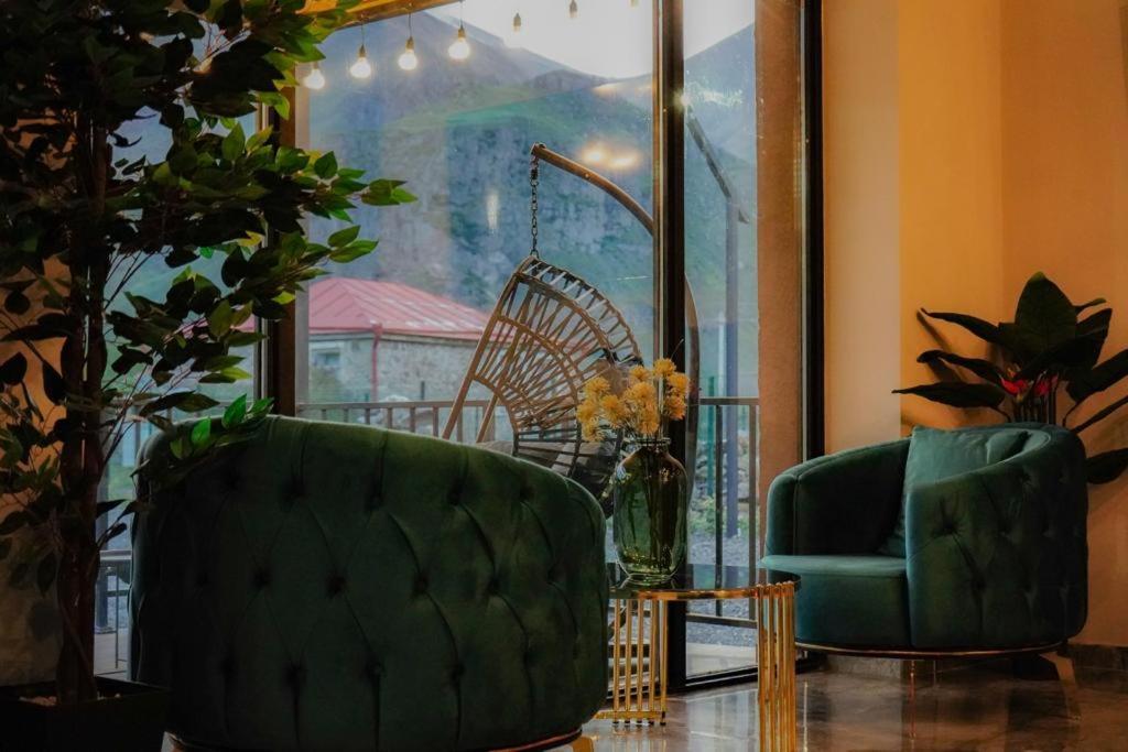 Holiday Home Kazbegi Esterno foto